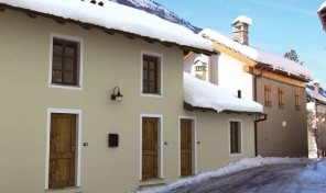 APPARTAMENTI IN COGNE EPINEL APPARTAMENTI IN COGNE EPINEL