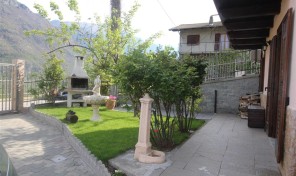 Casa indipendente a Pontey Casa indipendente a Pontey