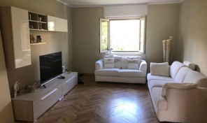 Appartamento ristrutturato ad Aosta Appartamento ristrutturato ad Aosta