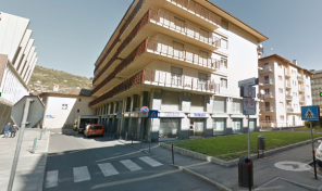 Locale commerciale in centro città Locale commerciale in centro città