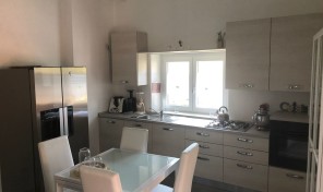 Alloggio pari al nuovo a Sarre Alloggio pari al nuovo a Sarre