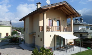Villa singola in Aosta Villa singola in Aosta