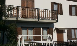 Porzione cielo terra di casa indipendente Porzione cielo terra di casa indipendente