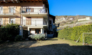 AOSTA – REGIONE BRENLO, APPARTAMENTO CON AMPIO GIARDINO, RIF. M74 AOSTA – REGIONE BRENLO, APPARTAMENTO CON AMPIO GIARDINO, RIF. M74