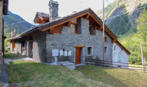 RHEMES NOTRE DAME, ALLOGGIO IN CHALET, RIF. M22A